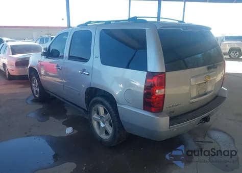 2013 Chevrolet Tahoe Ltz z USA, uszkodzony, nr VIN 1GNSCCE07DR377010